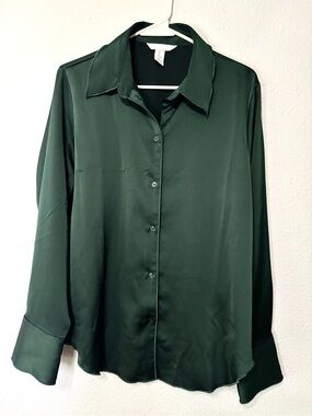 H&M Forest Green Heavyweight Satin Button Down Pajama Inspired Top L